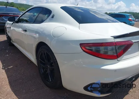 2015 Maserati Granturismo S/Sport/Mc z USA, uszkodzony, nr VIN ZAM45VLA7F0141656